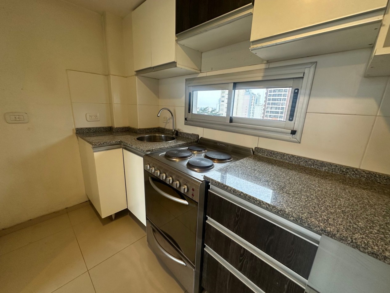 DEPARTAMENTO TIPO LOFT EN  ALQUILER DE 2 AMBIENTES CON TERRAZA PARRILLA YACUZZI  LOMAS CENTRO
