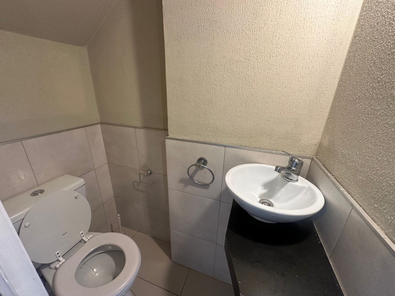 DEPARTAMENTO TIPO LOFT EN  ALQUILER DE 2 AMBIENTES CON TERRAZA PARRILLA YACUZZI  LOMAS CENTRO