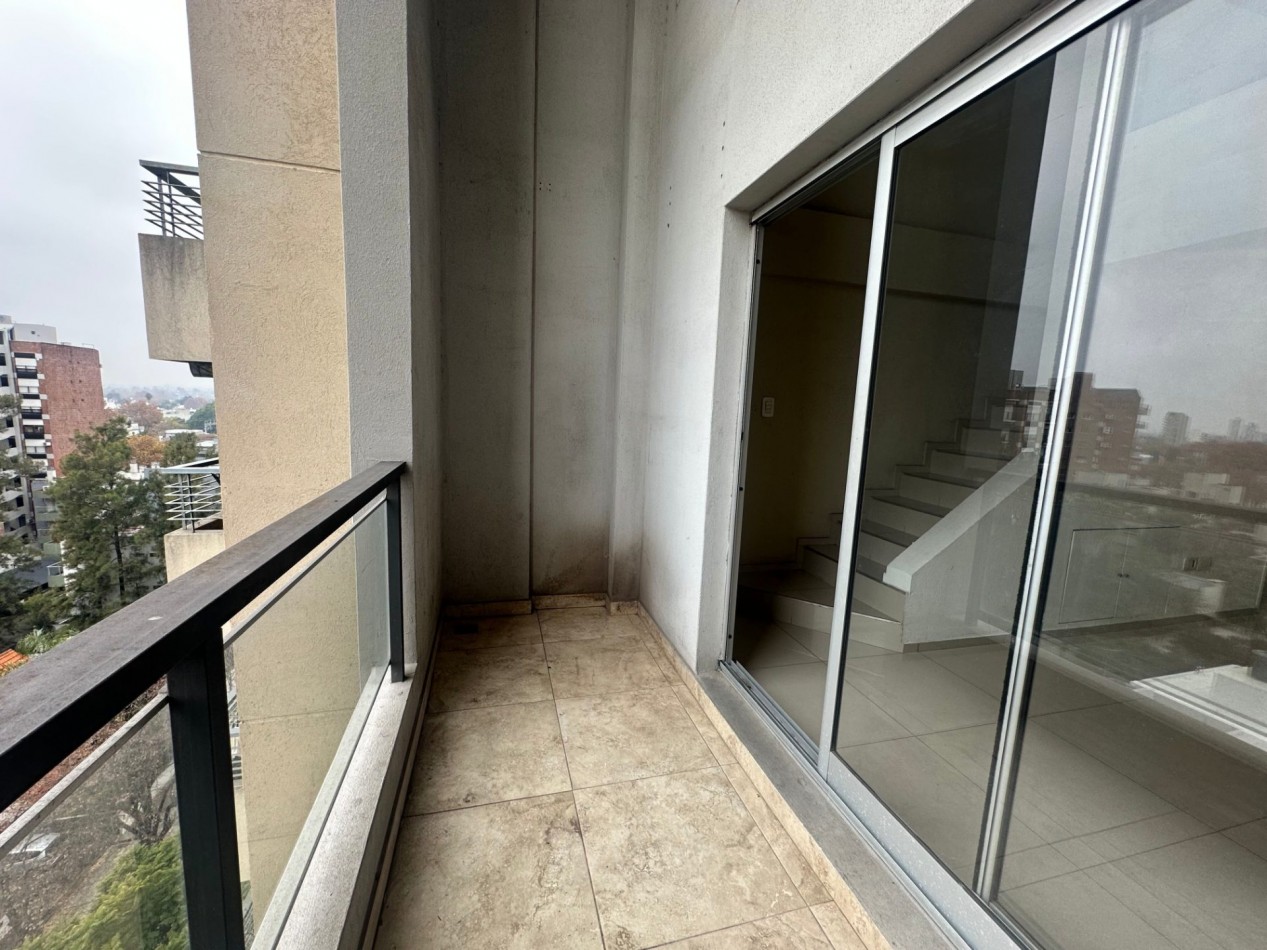 DEPARTAMENTO TIPO LOFT EN  ALQUILER DE 2 AMBIENTES CON TERRAZA PARRILLA YACUZZI  LOMAS CENTRO