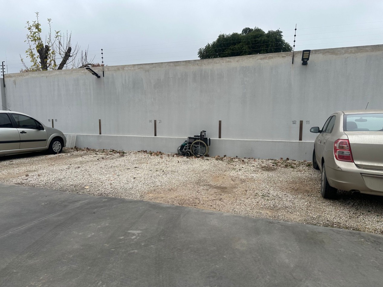 ALQUILER MONOAMBIENTE  PISO 2 CON COCHERA REMEDIOS DE ESCALADA