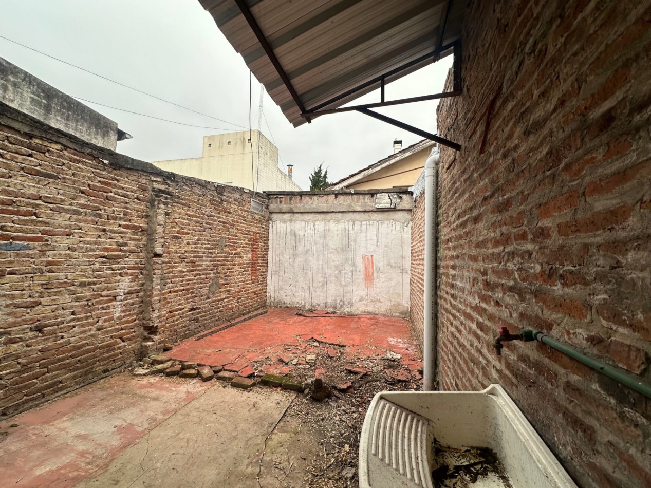 LOCAL COMERCIAL EN ZONA ESTRATEGICA DE BANFIELD