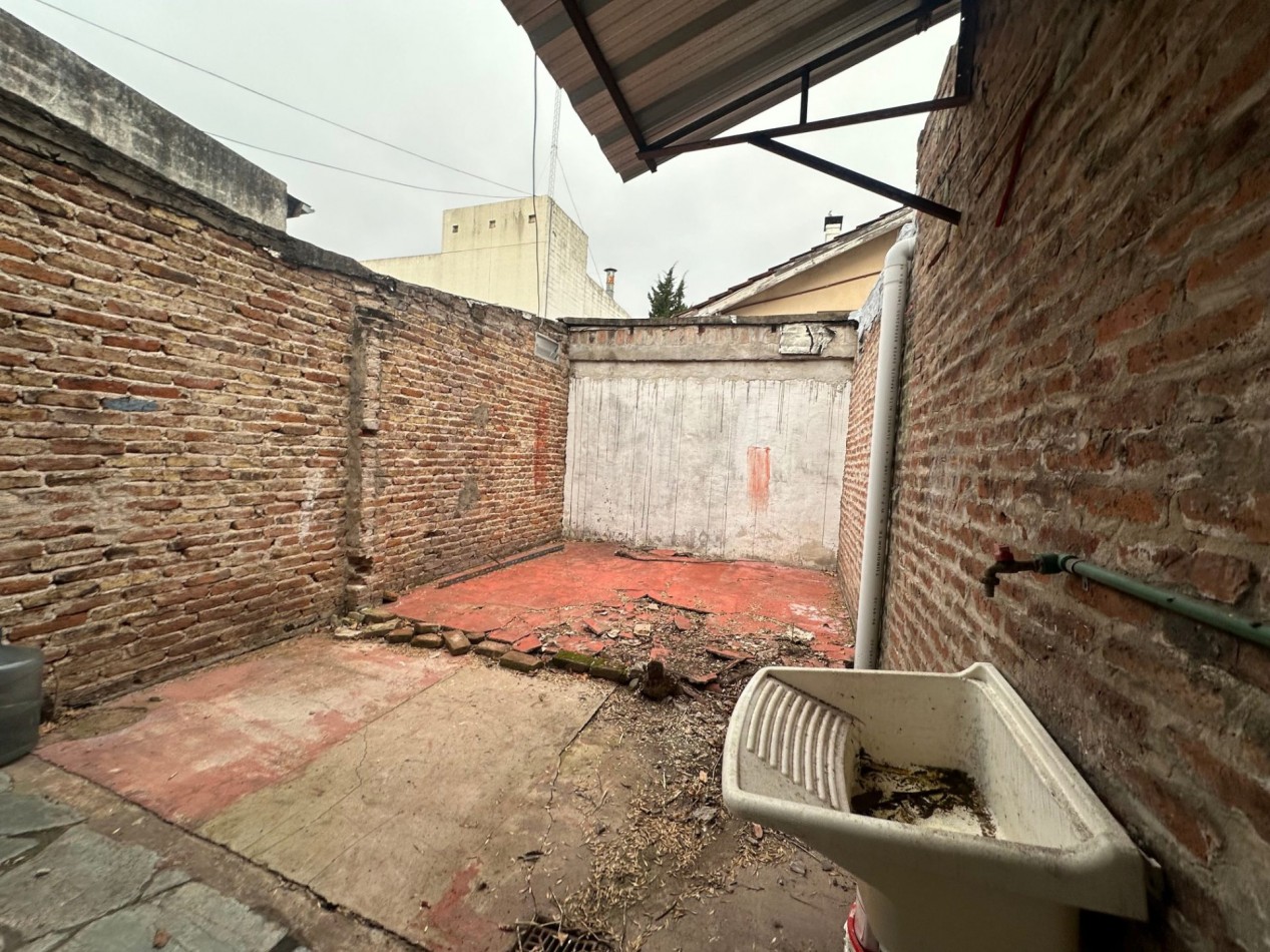 LOCAL COMERCIAL EN ZONA ESTRATEGICA DE BANFIELD