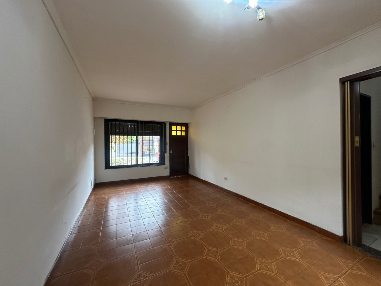VENTA DE GRAN DUPLEX 4 AMBIENTES Saenz y Alvear Lomas de zamora