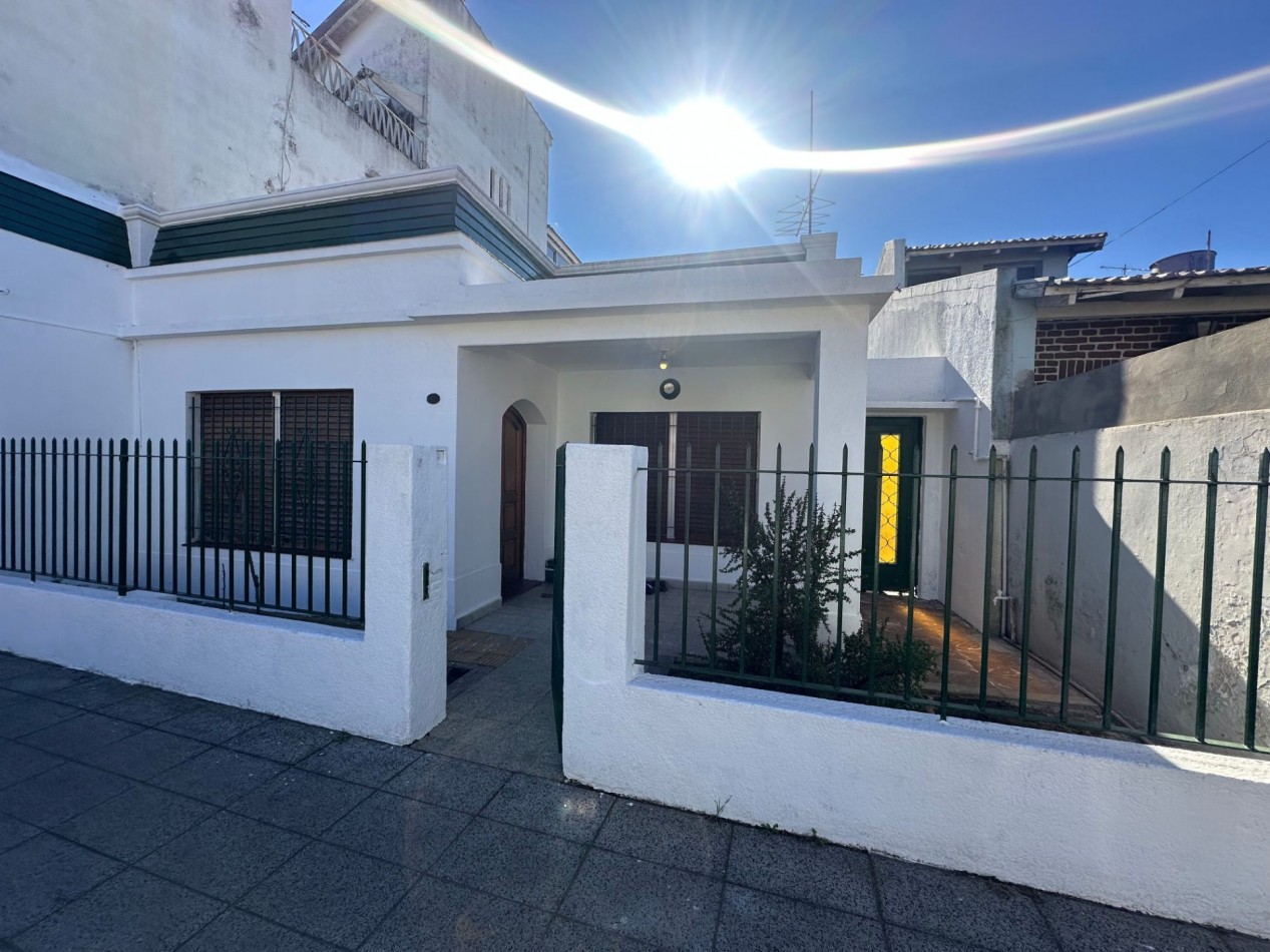 Casa en alquiler | 3 ambientes | Castelli 1797