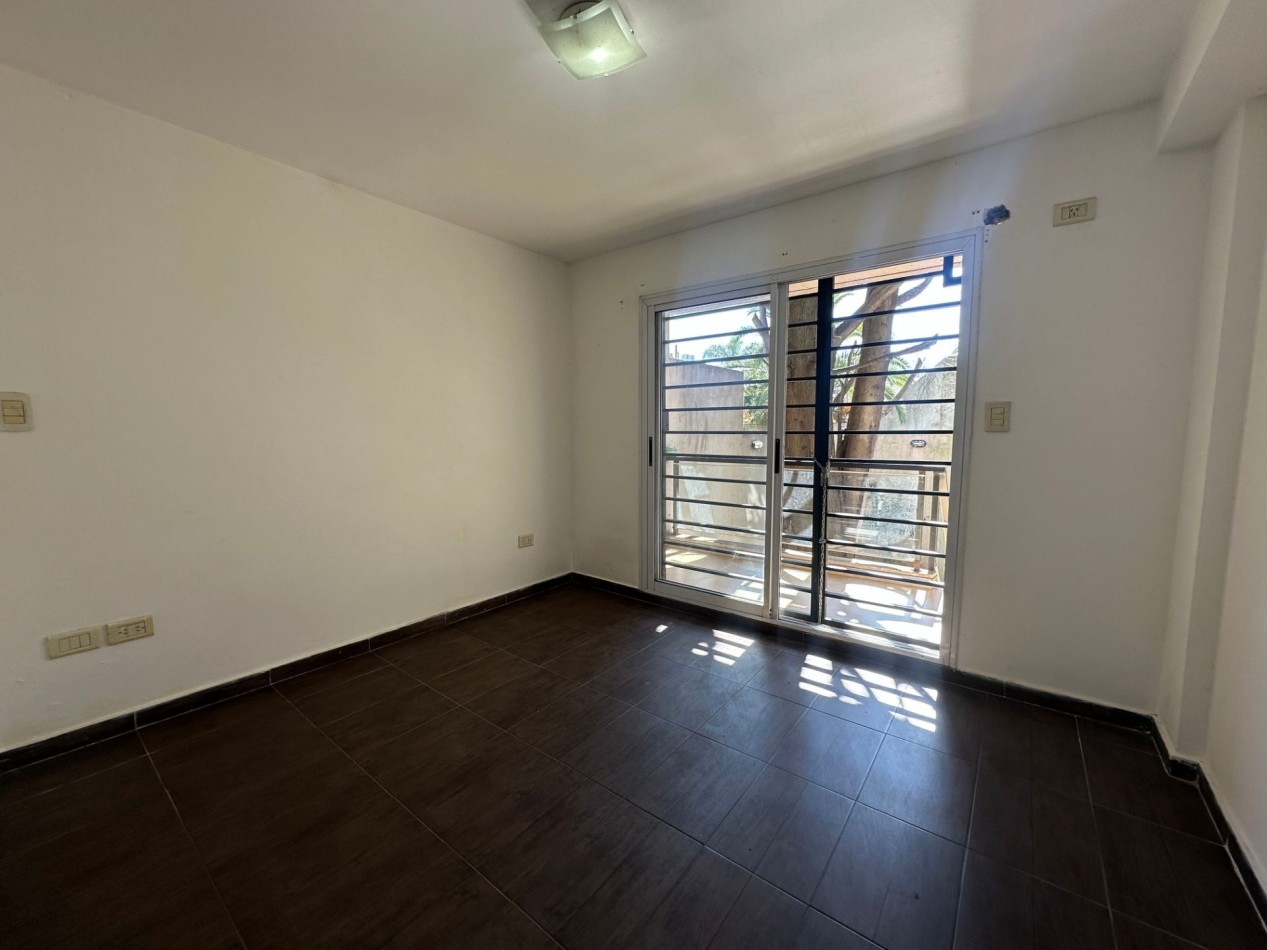 ALQUILER DEPARTAMENTO 2 AMB PB CON COCHERA Y TERRAZA PROPIA