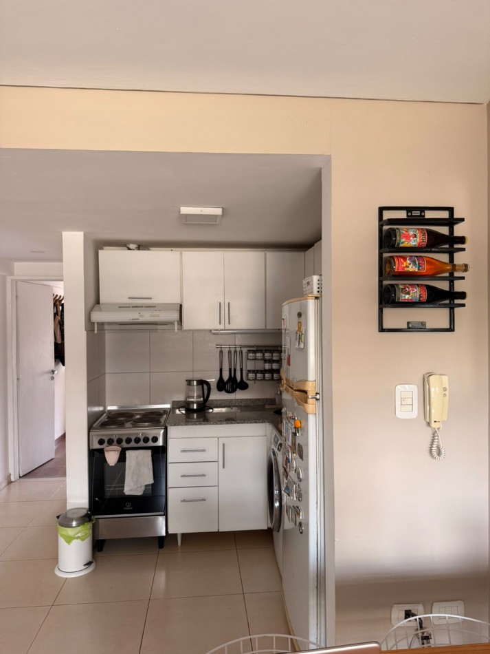 Departamento 2 Ambientes al Frente con Cochera - Baño en Suite y Toilette - Rivera 648, Piso 3