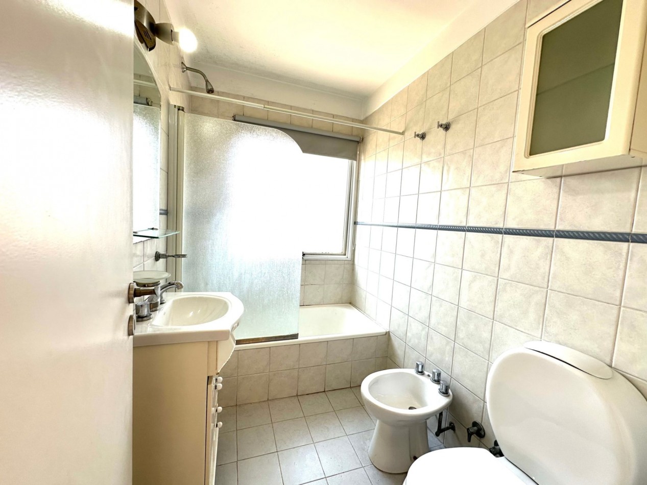 impecable departamento 2 ambientes con cochera lanus oeste