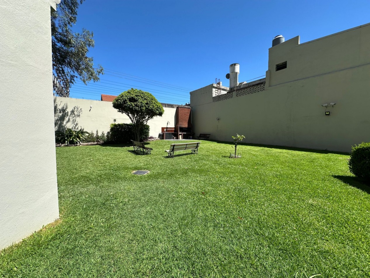 VENTA | DEPARTAMENTO 3 AMBIENTES CON COCHERA - TORRES