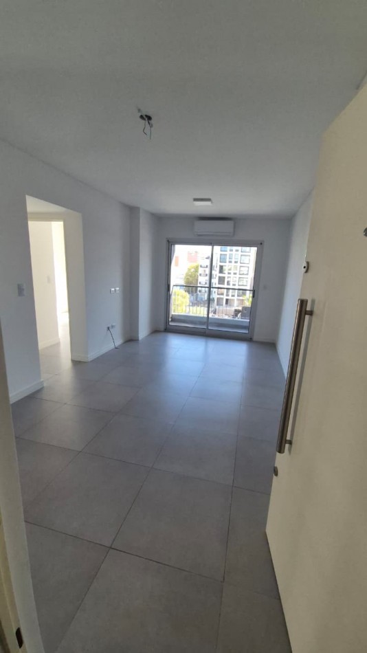 ALQUILER DEPARTAMENTO 2 AMBIENTES - CHACABUCO 140, 3° E