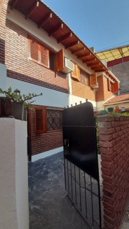 Duplex 3 ambientes acepta permuta en Mar del Plata