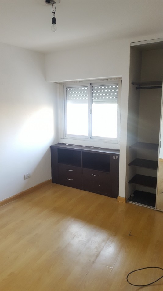 ALQUILER alem 1739 DE DOS AMBIENTES 3er piso