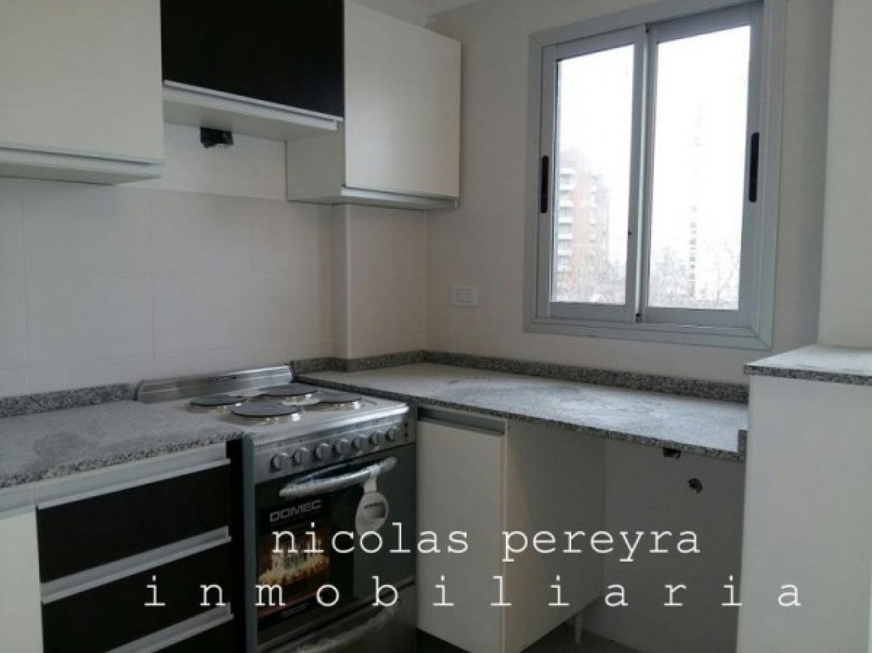 Hermoso dpto 2 ambientes con Cochera