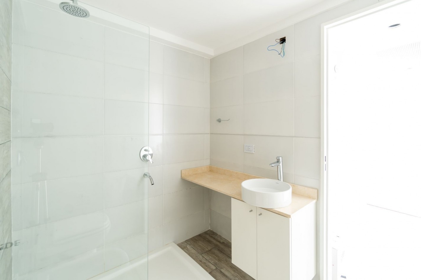 Hermoso departamento a estrenar de 3 ambientes con cochera