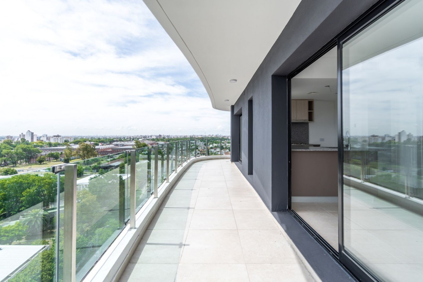 Hermoso departamento a estrenar de 3 ambientes con cochera