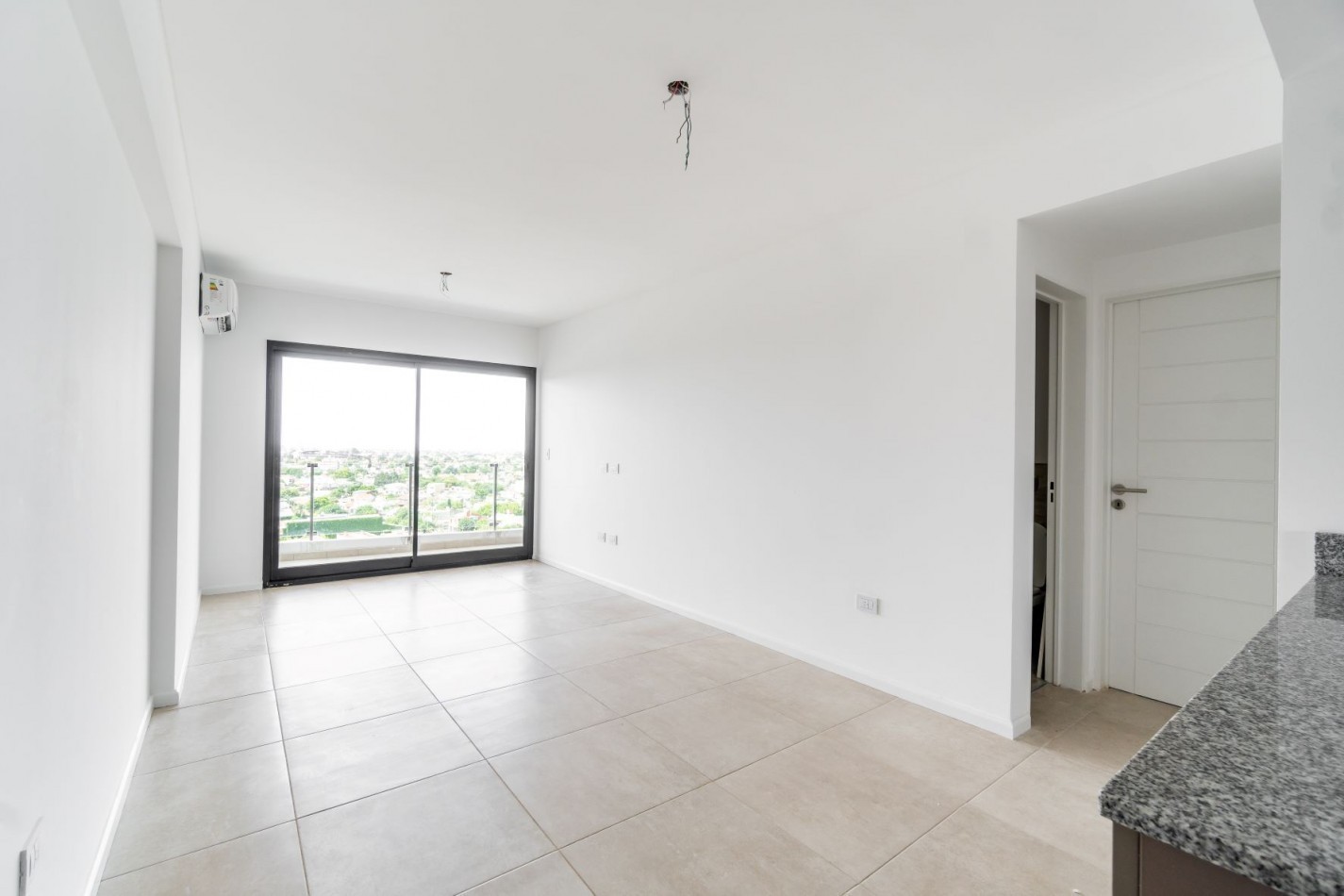 OPORTUNIDAD REBAJADO ULTIMO PRECIO Amplio departamento 2 ambientes PREMIUM/ con dos baños/a estrenar.