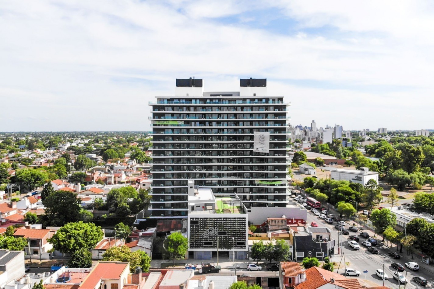 Hermoso departamento de 2 ambientes CON COCHERA