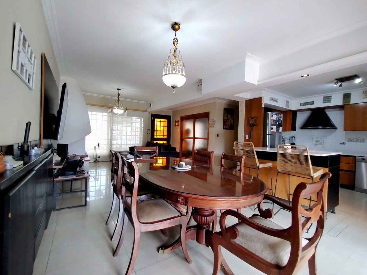 IMPERDIBLE CASA 4 AMBIENTES APTA CREDITO