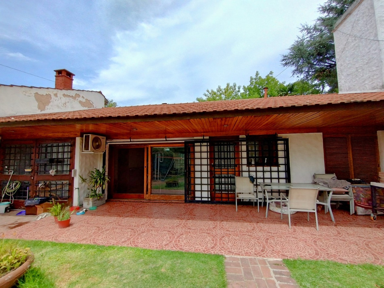 IMPERDIBLE CASA 4 AMBIENTES APTA CREDITO