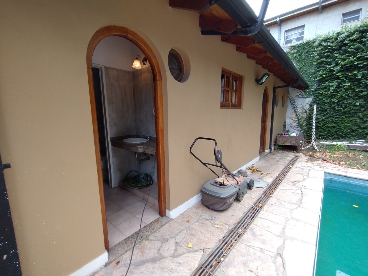 IMPERDIBLE CASA 4 AMBIENTES APTA CREDITO