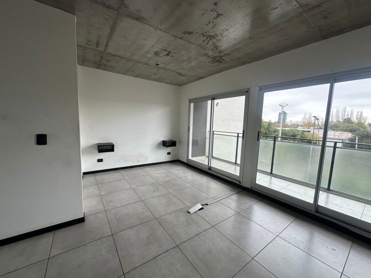 ALQUILER MONOAMBIENTE PISO 2 CON COCHERA REMEDIOS DE ESCALADA