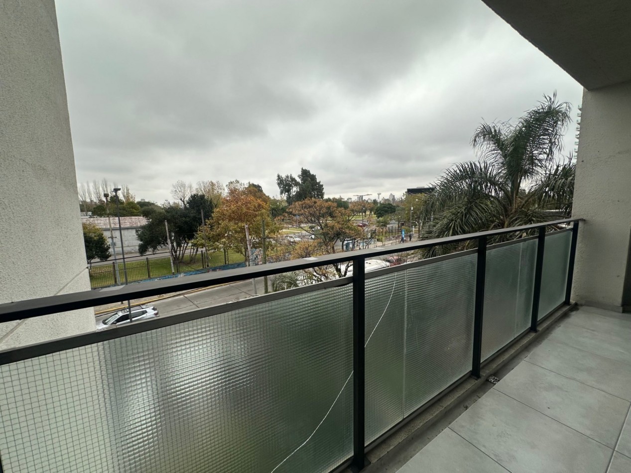 ALQUILER MONOAMBIENTE PISO 2 CON COCHERA REMEDIOS DE ESCALADA