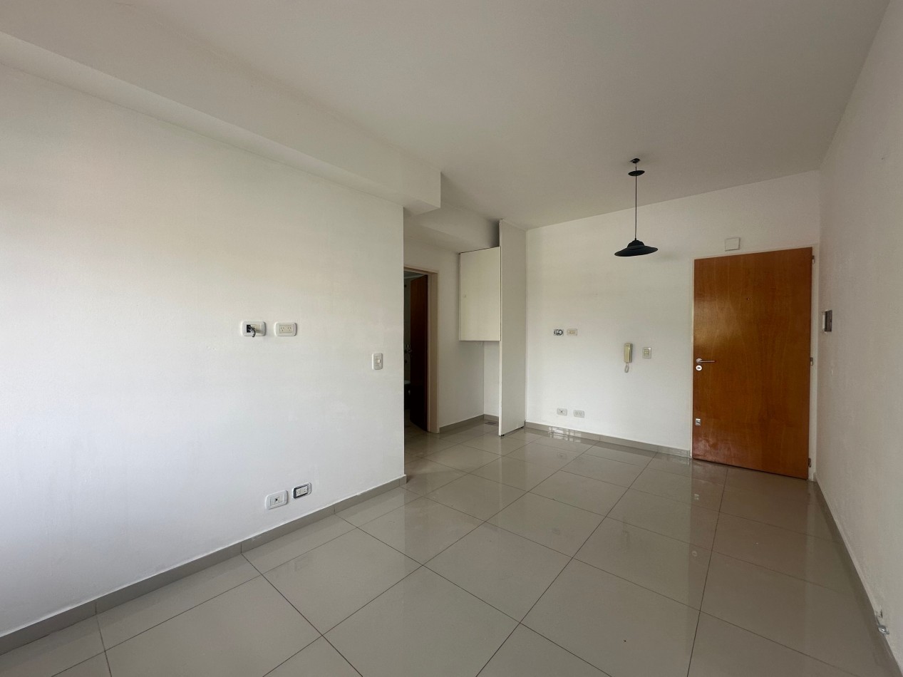 DEPARTAMENTO 2 AMBIENTES EN ALQUILER LOMAS DE ZAMORA ZONA GANDULFO