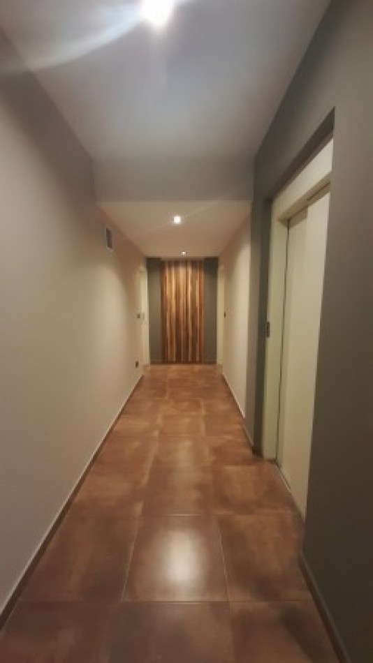 ALQUILER MONOAMBIENTE en Piso 10 remedios de escalada 
