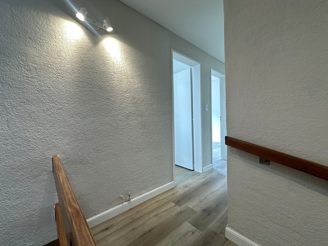 SOLO USO PROFESIONAL Casa tipo PH en alquiler - Esquina Manuel Castro y Pereyra Lucena, Lomas de Zamora
