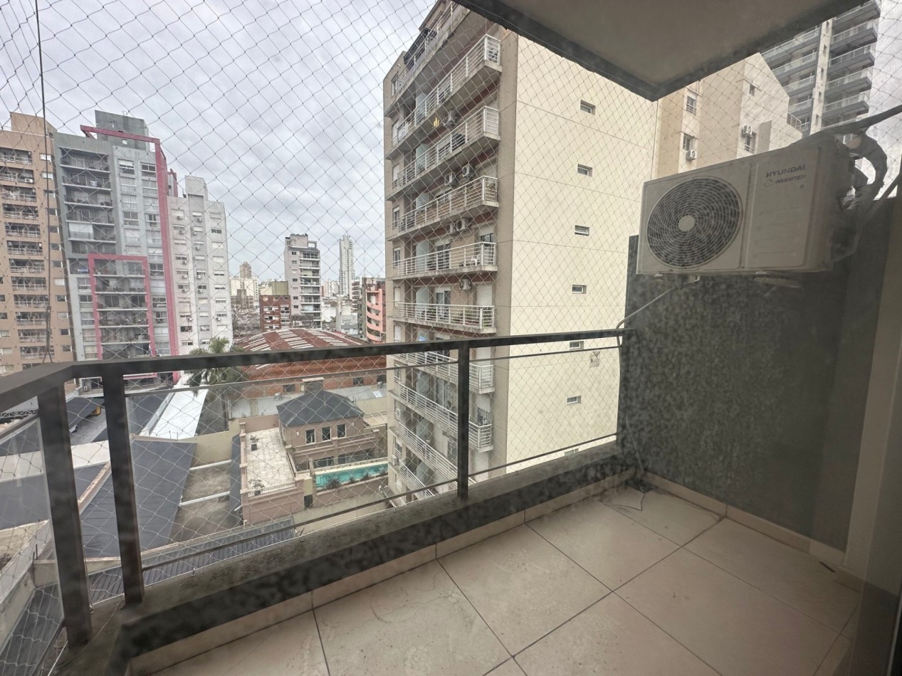DEPTO 2 AMBIENTES CON COCHERA TERRAZA PRIVADA LOMAS CENTRICO APTO PROFESIONAL