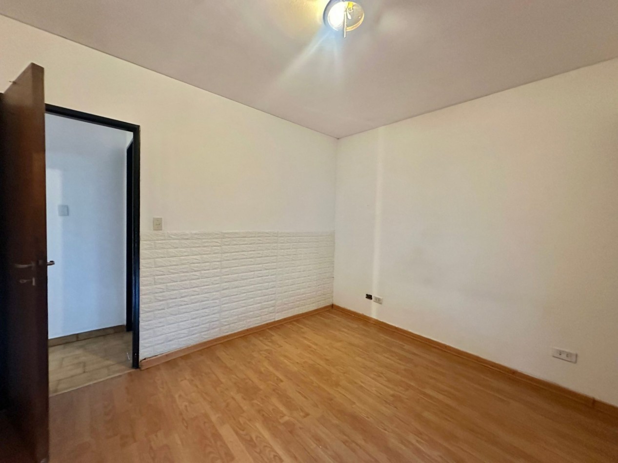 VENTA DE GRAN DUPLEX 4 AMBIENTES Saenz y Alvear Lomas de zamora