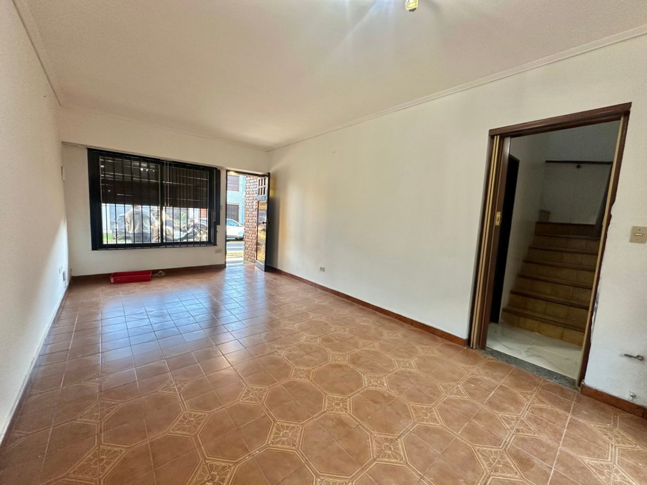 VENTA DE GRAN DUPLEX 4 AMBIENTES Saenz y Alvear Lomas de zamora