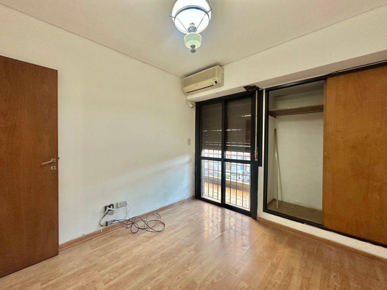 VENTA DE GRAN DUPLEX 4 AMBIENTES Saenz y Alvear Lomas de zamora