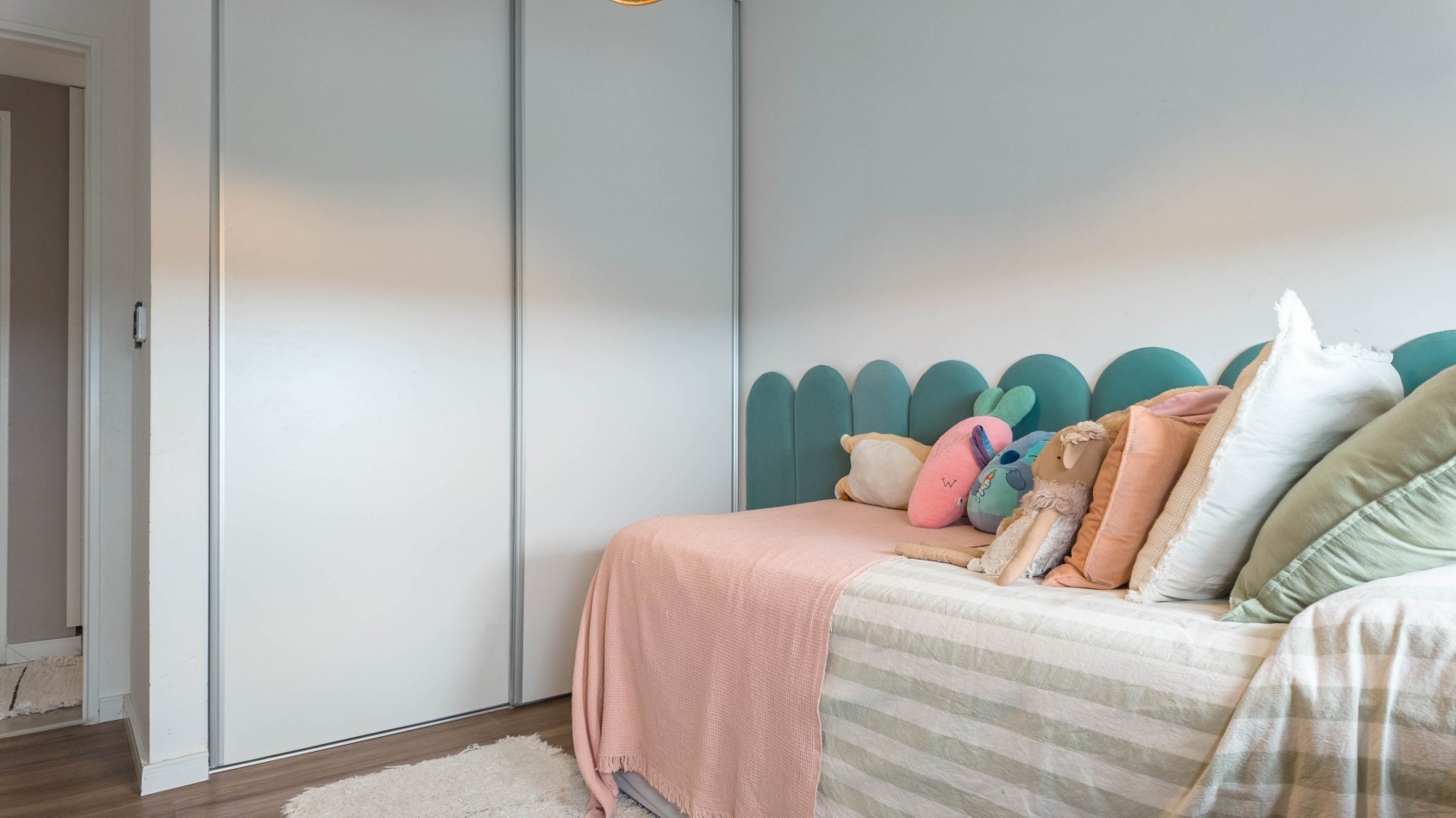 Piso premium 4 ambientes con gran terraza, parrilla y jacuzzi - Cochera - Edificio de categoria - Remedios de escalada
