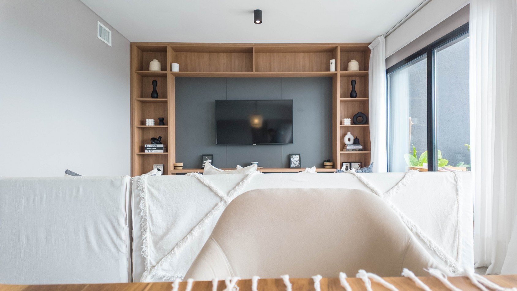 Piso premium 4 ambientes con gran terraza, parrilla y jacuzzi - Cochera - Edificio de categoria - Remedios de escalada