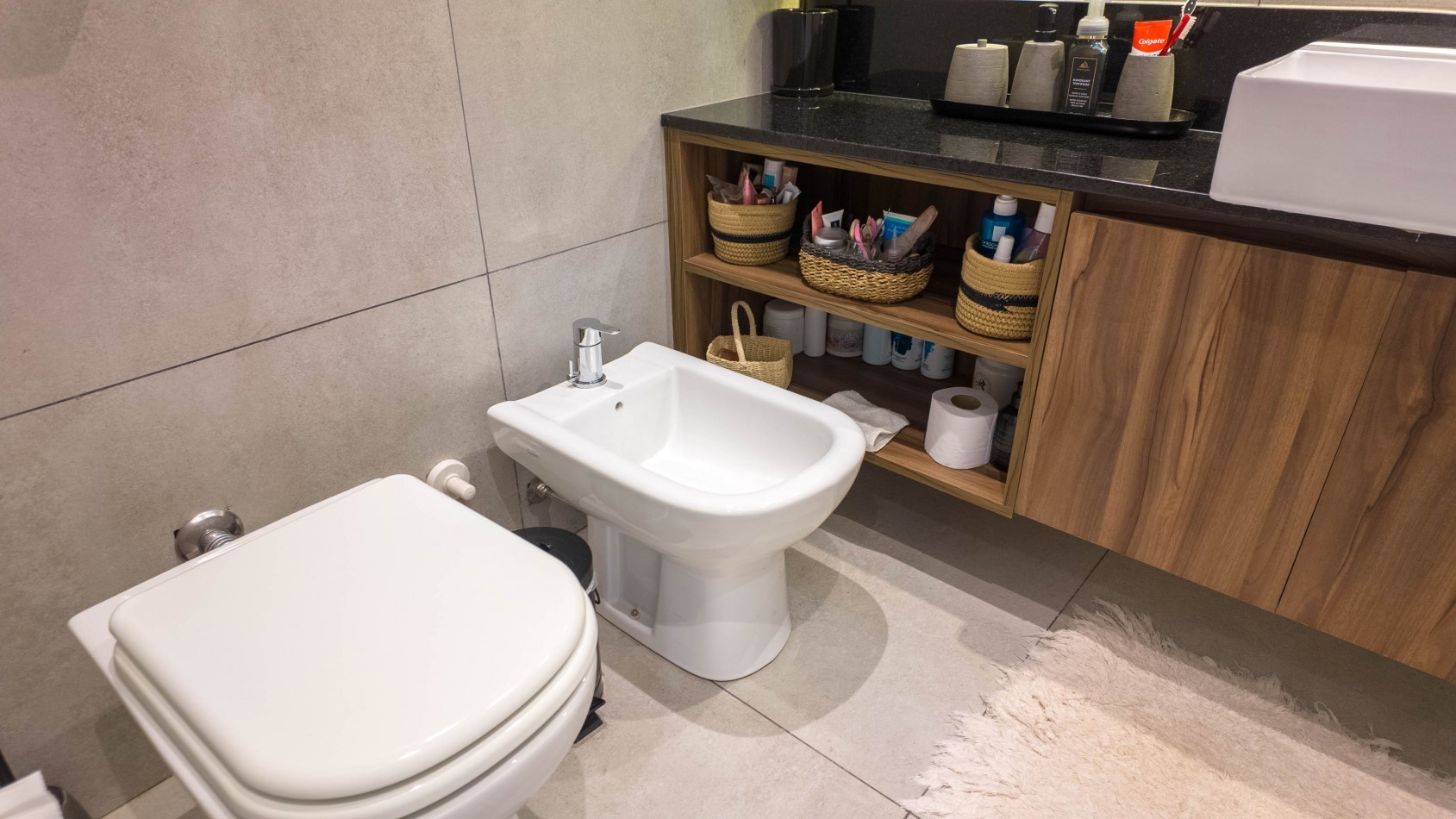 Piso premium 4 ambientes con gran terraza, parrilla y jacuzzi - Cochera - Edificio de categoria - Remedios de escalada