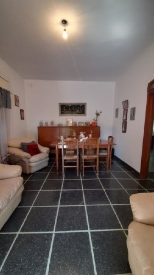 Casa en venta - 3 ambientes | Lomas de Zamora