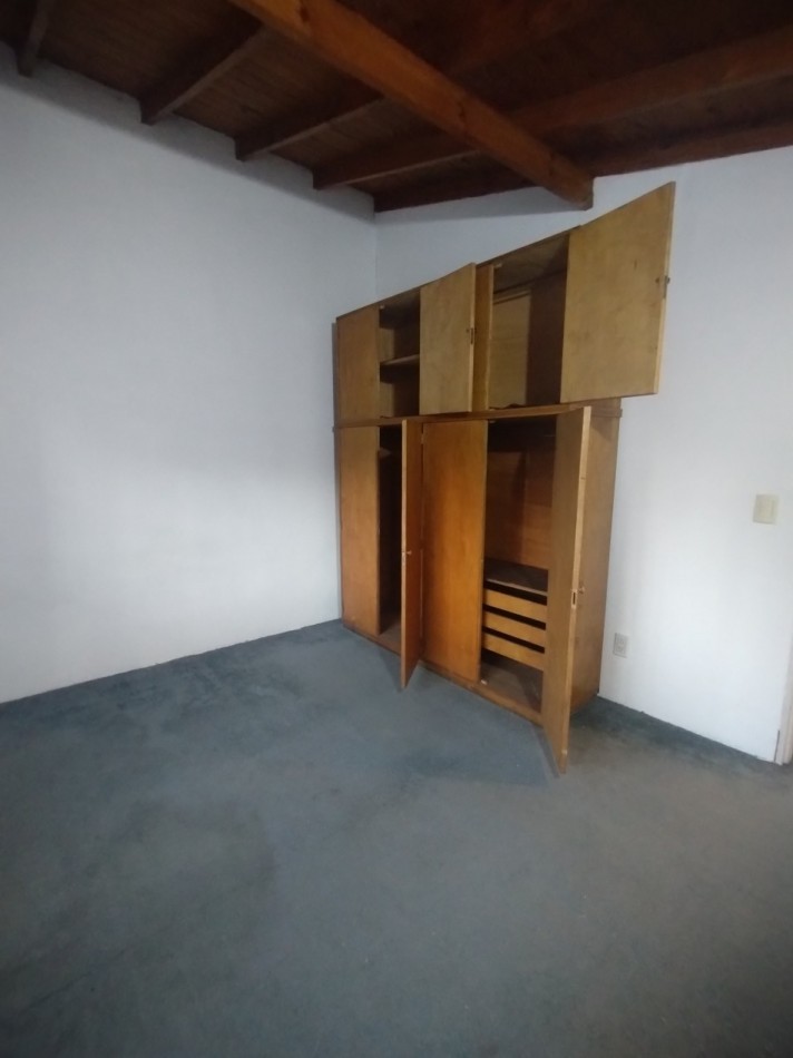 Hermoso PH 1er piso por escalera de 4 ambientes