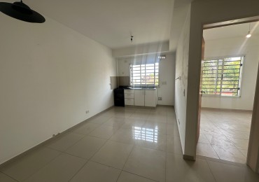 DEPARTAMENTO DE 2 AMBIENTES EN ALQUILER  CON COCHERA LOMAS DE ZAMORA ZONA GANDULFO MODERNO