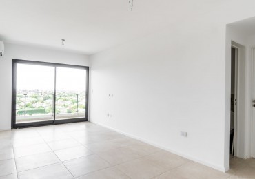  Amplio departamento 2 ambientes piso 10 con COCHERA  .PREMIUM/Con dos baños